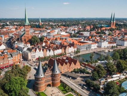 Bahnhit Lübeck, © getty, Foto: Medvedkov