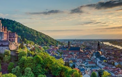 Bahn & Hotel Heidelberg, © iStock, Foto: mh-fotos