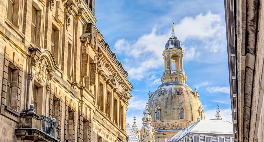 Dresden Frauenkirche bei Winter, © Getty Images, Photography by mije shots