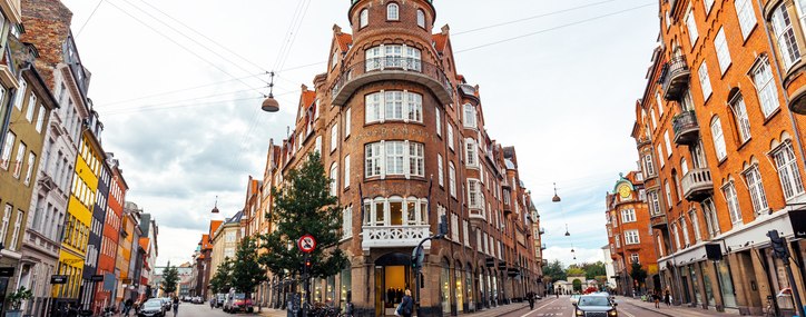 Historische Gebäude Kopenhagen, © getty images Alexandr Spatari;