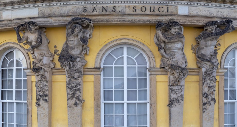 Die Außenfassade des Schlosses Sanssouci, © PMSG Andre Stiebitz